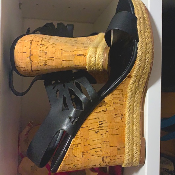 Chas David wedge sandals perfect cond eyeletleather jute wedge platform - Picture 2 of 4